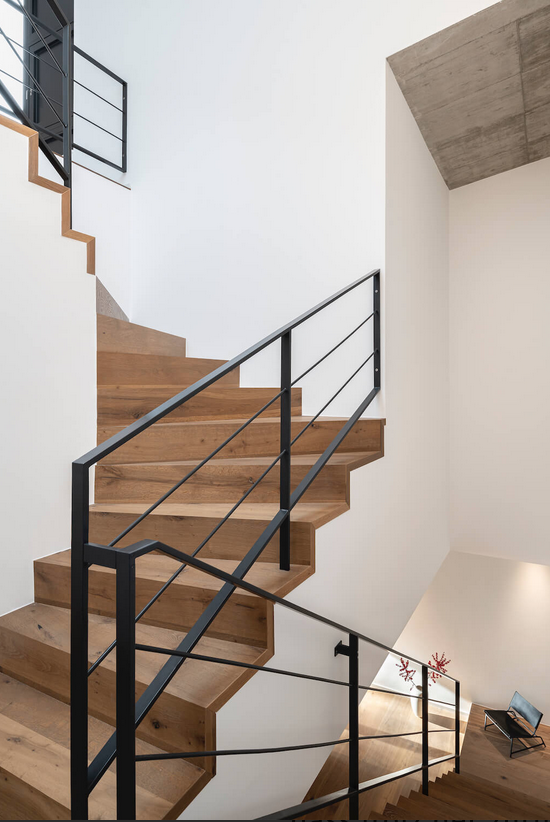 Brown_Staircase